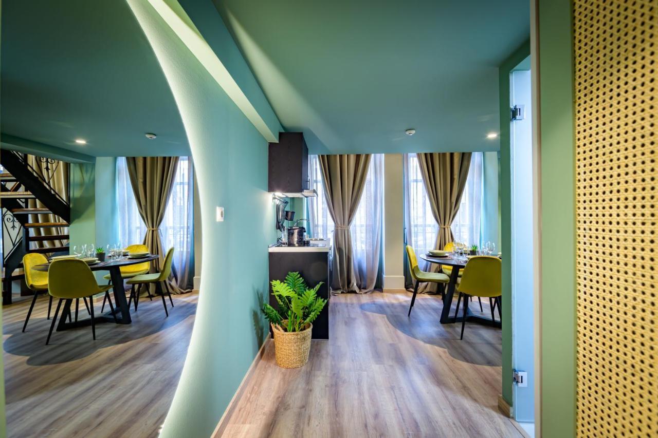 Urban Tales Aparthotel เอเธนส์ ภายนอก รูปภาพ