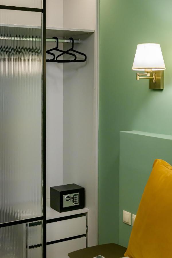 Urban Tales Aparthotel เอเธนส์ ภายนอก รูปภาพ