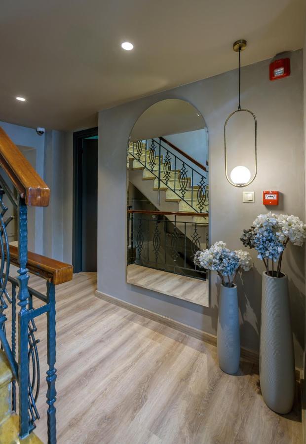 Urban Tales Aparthotel เอเธนส์ ภายนอก รูปภาพ